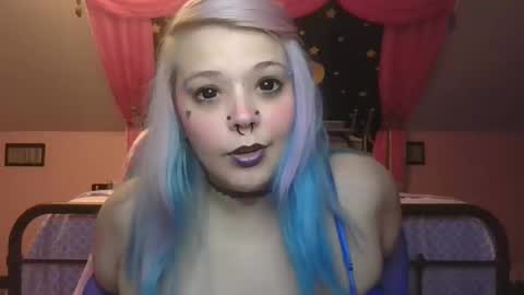 lilly online show from October 5, 2025, 12:03 pm