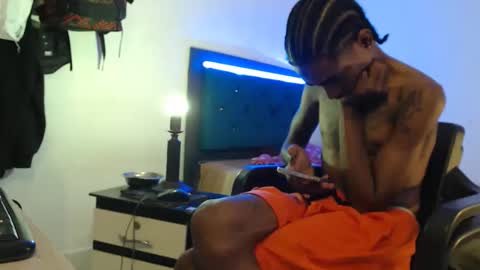 Snapshot of burrodelacosta chatting on May 10, 2026, 2:39 am burrodelacosta online show from May 10, 2026, 2:39 am
