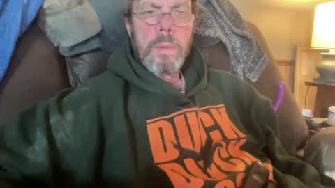 bushbeautician online show from January 1, 2025, 9:09 pm
