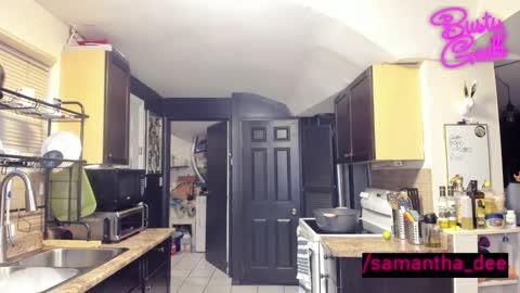 Snapshot of busty_geek48 chatting on February 8, 2026, 4:43 pm Samantha Dee online show from February 8, 2026, 4:43 pm