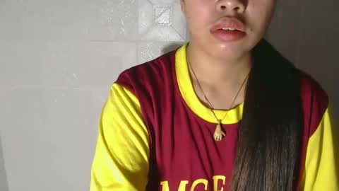 Snapshot of buttygirl18 chatting on March 10, 2025, 10:45 pm maya online show from March 10, 2025, 10:45 pm