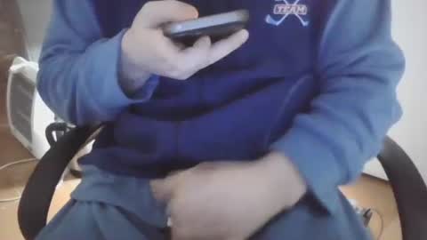 Snapshot of butulus chatting on April 1, 2026, 10:38 am butulus online show from April 1, 2026, 10:38 am