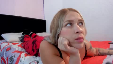 Snapshot of byanca_winklar chatting on October 2, 2025, 6:59 pm     online show from October 2, 2025, 6:59 pm