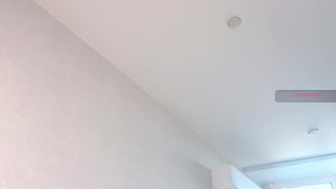 Kira online show from November 3, 2025, 6:03 am