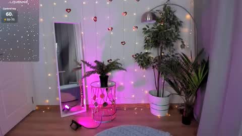 Polly online show from February 12, 2026, 8:59 pm