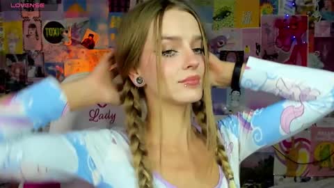 Snapshot of caaandy_girl chatting on September 24, 2025, 6:33 pm Emily  online show from September 24, 2025, 6:33 pm