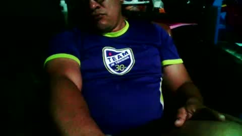 Snapshot of cachito83915 chatting on October 1, 2025, 4:40 am Cachudosexy online show from October 1, 2025, 4:40 am