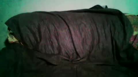 Snapshot of cachito83915 chatting on October 9, 2025, 4:43 am Cachudosexy online show from October 9, 2025, 4:43 am