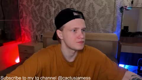 Snapshot of cactusjames_69 chatting on October 3, 2025, 9:45 pm James online show from October 3, 2025, 9:45 pm