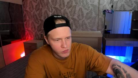 Snapshot of cactusjames_69 chatting on April 9, 2026, 3:17 pm James online show from April 9, 2026, 3:17 pm