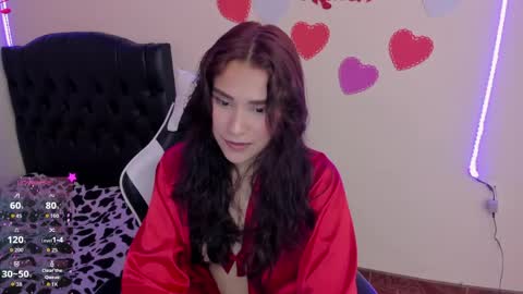 caelisse_cb online show from April 7, 2026, 4:51 pm