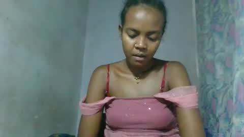 caella98 online show from April 9, 2026, 6:46 pm