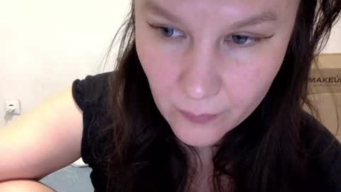 Lamb online show from October 2, 2025, 6:04 pm