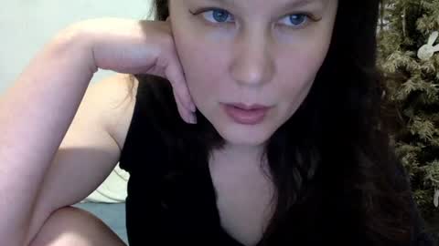 Lamb online show from April 13, 2026, 5:51 pm