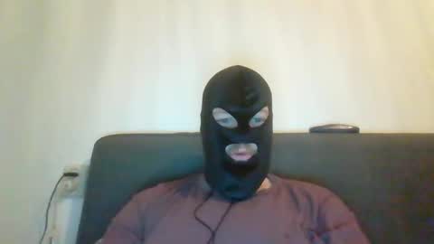 cagegag31 online show from November 21, 2025, 11:20 am