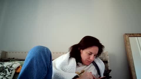 Snapshot of caitie__citrine chatting on December 3, 2024, 7:11 pm Caitie Citrine online show from December 3, 2024, 7:11 pm