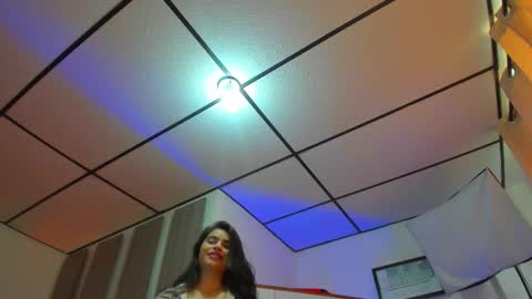 caitlingomez0 online show from November 13, 2025, 12:59 pm