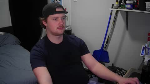 Snapshot of cajerk chatting on February 24, 2026, 3:59 am Cajerk online show from February 24, 2026, 3:59 am