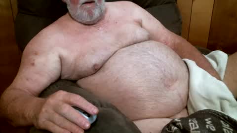 Snapshot of cajungrey75 chatting on October 18, 2025, 1:34 pm cajungrey online show from October 18, 2025, 1:34 pm