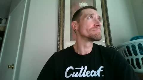 calbry82 online show from October 25, 2025, 6:57 pm