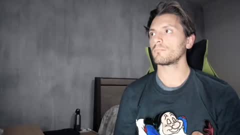 Snapshot of calciatore94 chatting on October 21, 2025, 7:25 pm Marco online show from October 21, 2025, 7:25 pm