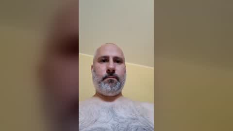 Snapshot of caldoski chatting on May 17, 2026, 9:49 am caldoski online show from May 17, 2026, 9:49 am