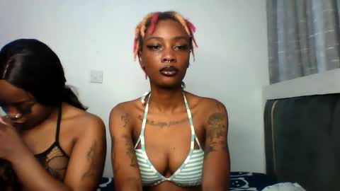 Snapshot of calin_3 chatting on September 25, 2025, 4:05 am calin online show from September 25, 2025, 4:05 am
