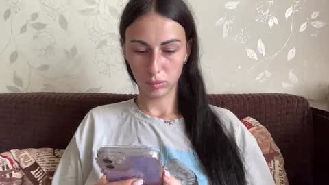 Anna online show from September 13, 2025, 11:10 am