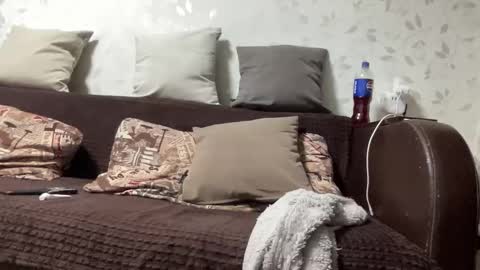 Anna online show from February 10, 2026, 9:08 pm