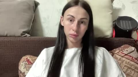 Anna online show from April 14, 2026, 8:26 pm