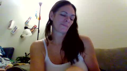 Calli online show from December 28, 2024, 6:39 am