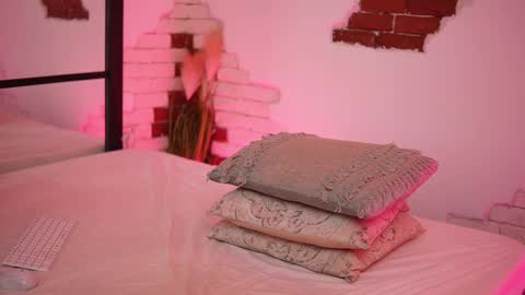 Snapshot of callieluna chatting on February 10, 2026, 8:57 pm Callie online show from February 10, 2026, 8:57 pm