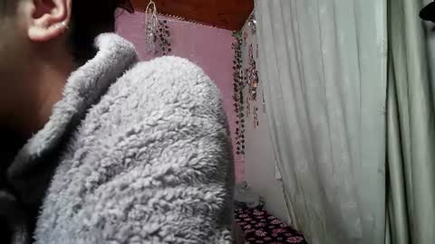 Snapshot of callme_lolas chatting on June 16, 2026, 5:21 am paula online show from June 16, 2026, 5:21 am