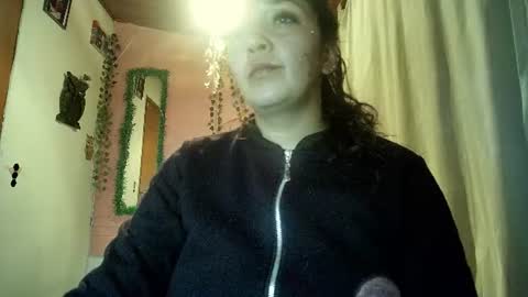 Snapshot of callme_lolas chatting on June 18, 2026, 12:55 am paula online show from June 18, 2026, 12:55 am