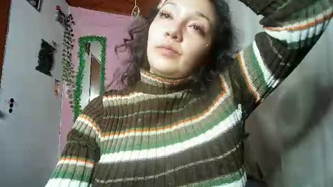 Snapshot of callme_lolas chatting on July 2, 2026, 5:24 am paula online show from July 2, 2026, 5:24 am