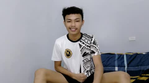 Snapshot of callmebabyceejay_ chatting on April 1, 2026, 11:33 am Ceejay online show from April 1, 2026, 11:33 am