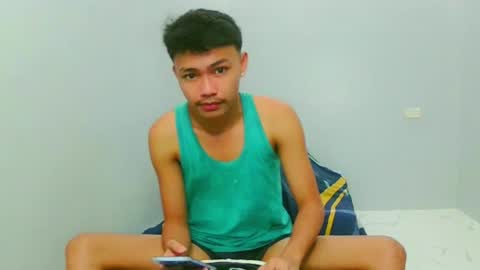 Snapshot of callmebabyceejay_ chatting on April 3, 2026, 2:37 pm Ceejay online show from April 3, 2026, 2:37 pm
