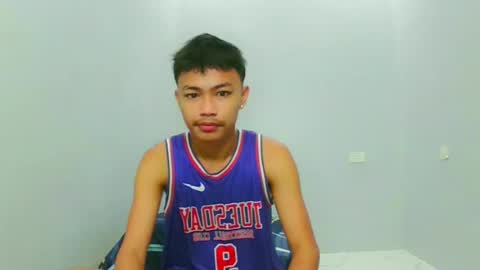 Snapshot of callmebabyceejay_ chatting on April 4, 2026, 4:44 am Ceejay online show from April 4, 2026, 4:44 am