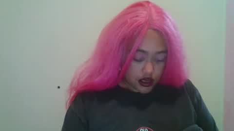 Snapshot of cals9x chatting on September 12, 2025, 9:42 am camzxoxox online show from September 12, 2025, 9:42 am