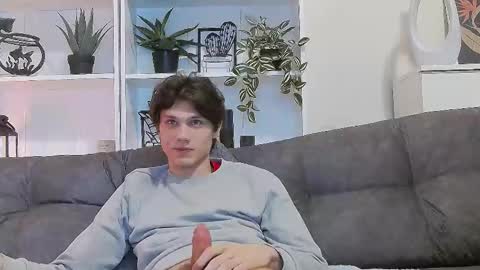 Snapshot of calvin_cay chatting on March 10, 2025, 8:23 pm Calvin online show from March 10, 2025, 8:23 pm