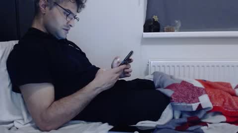 Snapshot of calvinjohnlad chatting on December 23, 2024, 7:52 pm Calvinjohnlad online show from December 23, 2024, 7:52 pm