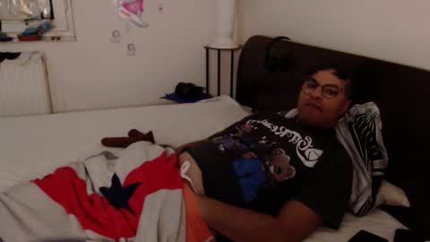 Calvinjohnlad online show from November 13, 2025, 2:21 am