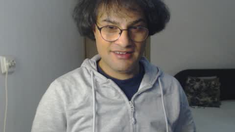 Snapshot of calvinjohnlad chatting on February 26, 2026, 6:18 pm Calvinjohnlad online show from February 26, 2026, 6:18 pm