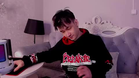 Calvin Owens online show from February 3, 2025, 3:20 am