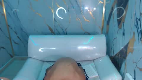 Snapshot of cam_xman chatting on December 16, 2025, 6:35 pm cam_xman online show from December 16, 2025, 6:35 pm