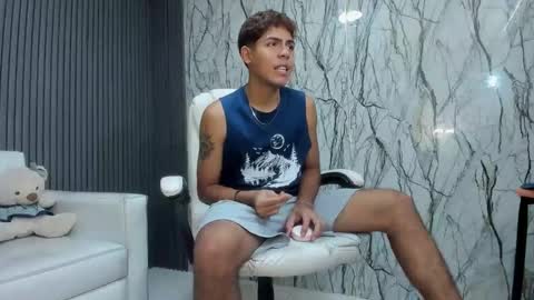 Snapshot of cam_xman chatting on January 13, 2026, 3:45 am cam_xman online show from January 13, 2026, 3:45 am