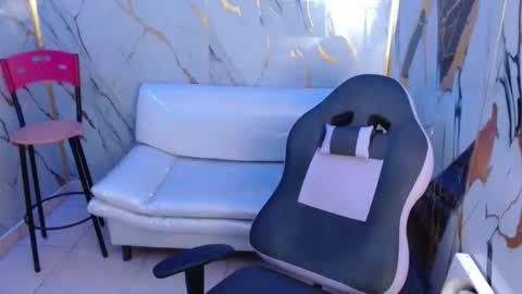 Snapshot of cam_xman chatting on February 23, 2026, 12:57 pm cam_xman online show from February 23, 2026, 12:57 pm