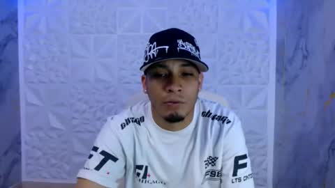 Snapshot of cam_xman chatting on May 28, 2026, 12:41 am cam_xman online show from May 28, 2026, 12:41 am