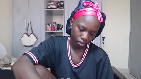 Princess online show from December 16, 2024, 4:34 am