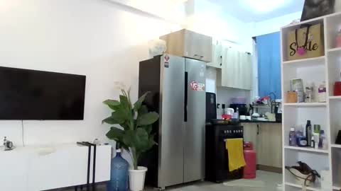 Princess online show from November 9, 2025, 12:14 pm